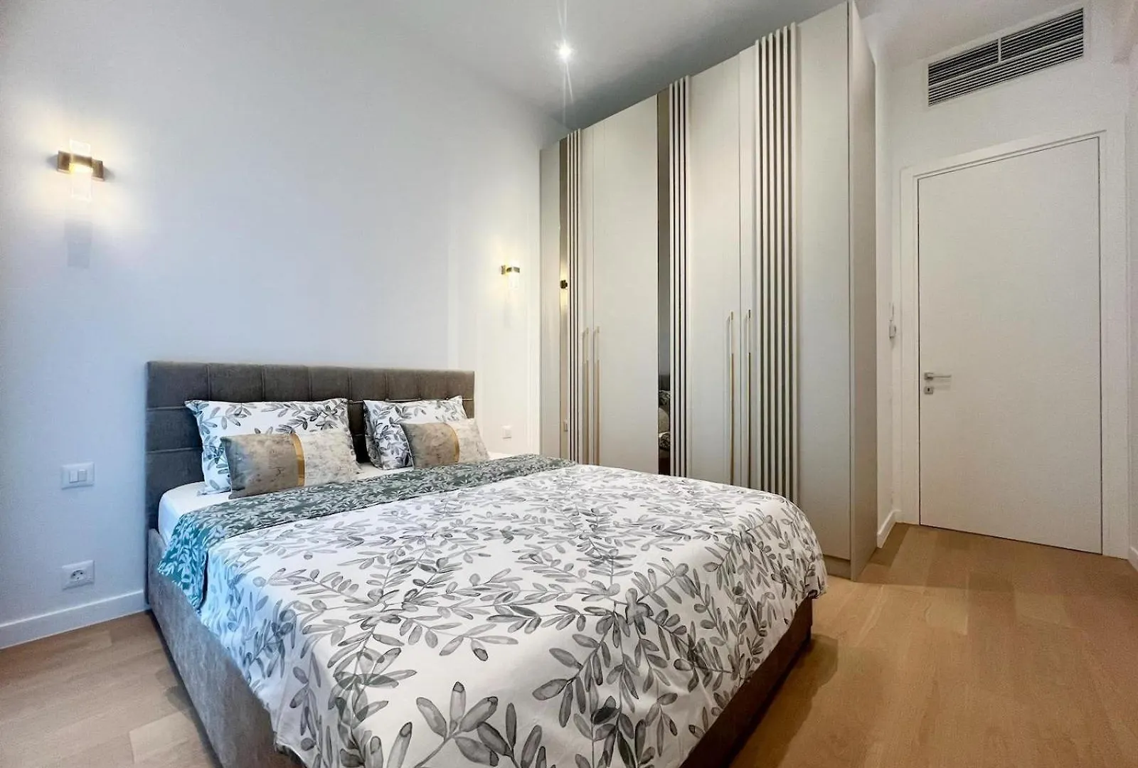 One Verdi Luxury Apartments Bucharest Romania